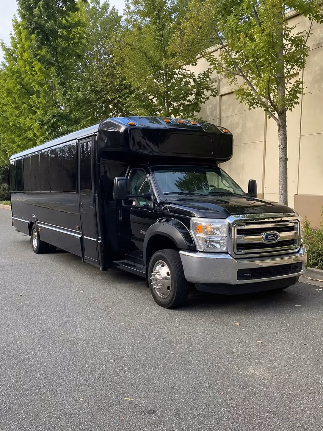 brownsville party buses come loaded with the amenities prom groups love